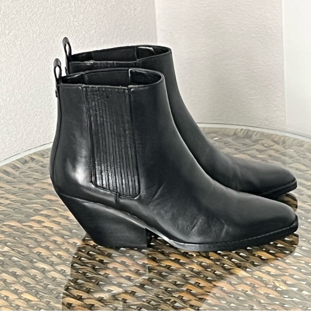 Michael Kors Sinclair Black Leather Ankle Boot Size 5.5 Minimalist Contemporary - Picture 10 of 16